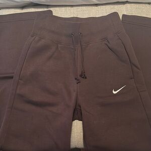Nike Brown Sweatpants